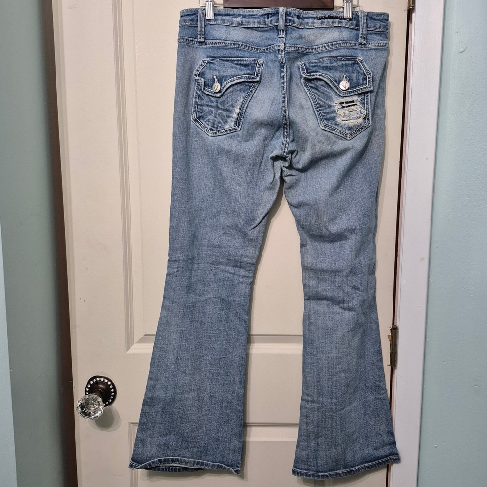 Vigoss Womens Light Wash Distressed Bootcut Jeans Size 13 Low Rise Flap Pocket - Picture 3 of 9